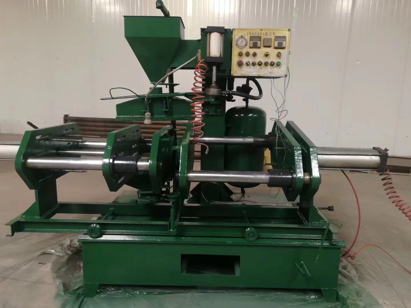 沈陽(yáng)大型設(shè)備噴漆的材料選擇