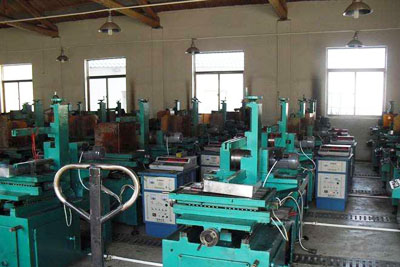 沈陽機械設(shè)備噴漆在使用過程中的注意事項！